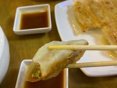 招牌锅贴-台北楚楚园馅饼粥(虹桥南丰城店)