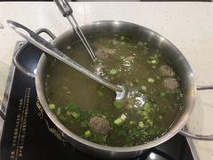 牛大骨火锅汤底-黑山牛肉汤火锅(花城汇店)
