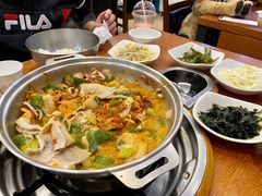 五花肉章鱼锅-蚂蚁家辣炒章鱼(海云台店)
