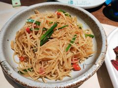 -佬麻雀·新湘菜(珠海金发购物中心店)