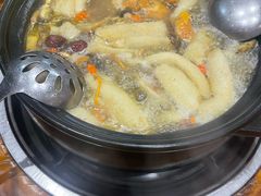 -菌之家·专业纯野生菌火锅·特色炒菌