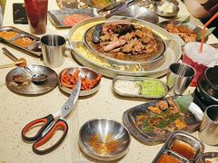 -安小胖韩国烤肉(财富广场画苑小区店)