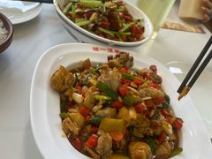 -独一佳老胡湘菜馆(矿山路店)