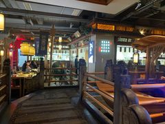 -巴渝瓦肆重庆鲜火锅(宝龙环湖店)