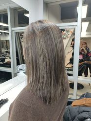 -意廊 Hair Salon