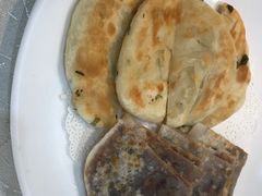 葱油饼拼豆沙饼-蒲园食堂(中山大学广州校区南校园店)