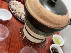 -威邵鸡煲(西华路总店)