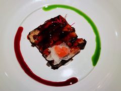 炙烧千层鳗鱼配玉桂蜂巢-王品牛排(福州泰禾店)