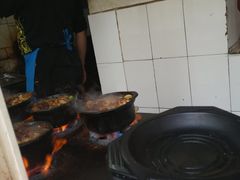 -赵家牛肉砂锅(台西三路店)