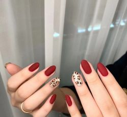 -悦指间美甲美睫