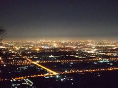 -鬼笑石后山停车场