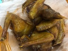 盐焗乳鸽-煲煲掂风味煲仔饭餐厅(西区店)