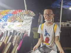 -吴山路夜市