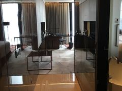 -广州天河希尔顿酒店