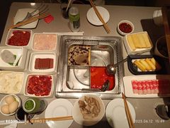 -海底捞火锅(银泰中心店)