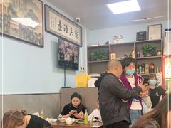 大堂-清真永恒华威肉饼(潘家园店)