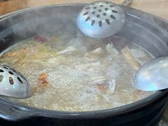 -濠轩阁特色生蚝火锅(水湾路店)