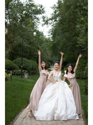 -MECCI婚礼摄影跟拍(红东方广场店)