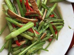 九华山友谊土菜馆-九华山友谊土菜馆 小资餐厅