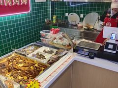 -向妈妈鲜卤(南湖金地店)