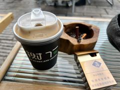 -树下咖啡(昆明老街店)