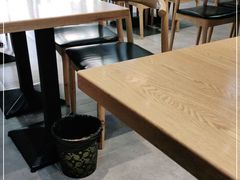 大堂-三好食堂(煎饺·馄饨·肉饼米线·盛世广场店)