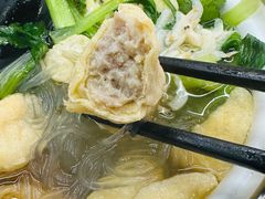 双档粉丝汤-柴爿巷·香酥鸡&馄饨(复兴中路店)