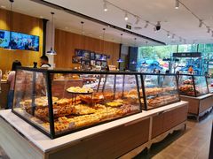面包甜点陈列柜-巴黎贝甜(大宁国际商业广场店)