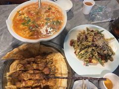 -二毛馕坑肉饭店