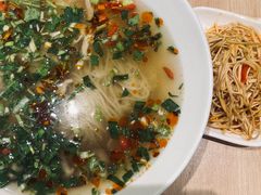 -鼎义丰功夫面(星光大道店)