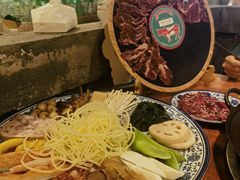 -周小明火锅(黑金冠社区店)