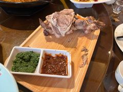 -东口码头·烧鸽子·鱼头泡饼·地方菜(金鹰悦城店)