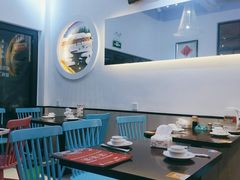 大堂-雪乡人家东北菜·铁锅炖一切(高斯路店)