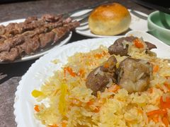 -贯贯吉·清真餐厅(浙江中路店)