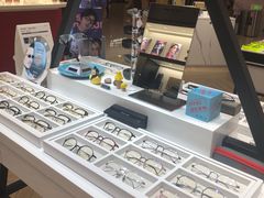 -沫芮眼镜·蔡司·依视路·尼康明月(环创店)