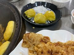 -粘豆包柴火铁锅炖
