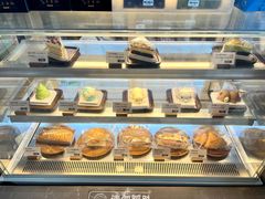 -抱抱地球咖啡馆(国家海洋博物馆店)