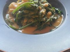 豌豆黄浸豌豆尖-半山腰·云南菜(侨福芳草地店)