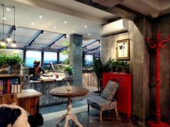 -HIGH FIVE哈福手工汉堡(桂林路店)