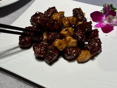 -湖庭壹品鸭王·传统北京烤鸭·别墅私房菜·庭院宵夜(江宁店)