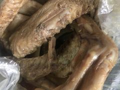 藤椒爪翅-王浩儿纪六孃甜皮鸭(乐山总店)