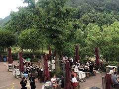 -楠柏弯休闲山庄(梨花溪店)