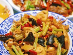 -杨氏青龙虾·羊蝎子(托乐嘉店)