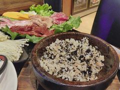 -木槿花韩式炭烤·熟成肉工坊(孙文东路店)