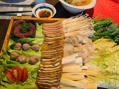-乐领拈花溪·林涧食韵
