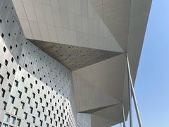 -东浩兰生上海世博展览馆
