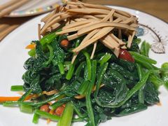 -巴依兄弟西域美食(机场店)