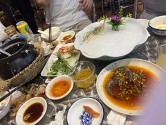 -官塘鱻鱻鱼生·潮汕生腌·砂锅粥(西马路总店)