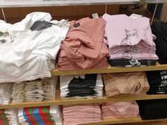 -优衣库(上海虹口龙之梦店)