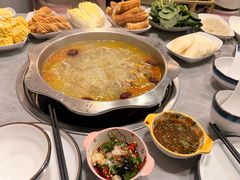 -光头药膳鸡(莱茵小镇店)